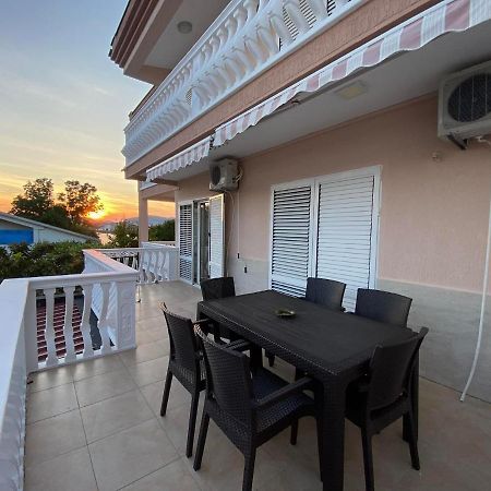 Appartamento Curani House Ulcinj Esterno foto