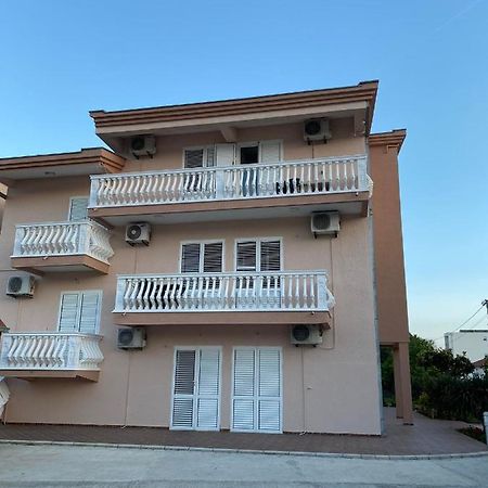 Appartamento Curani House Ulcinj Esterno foto