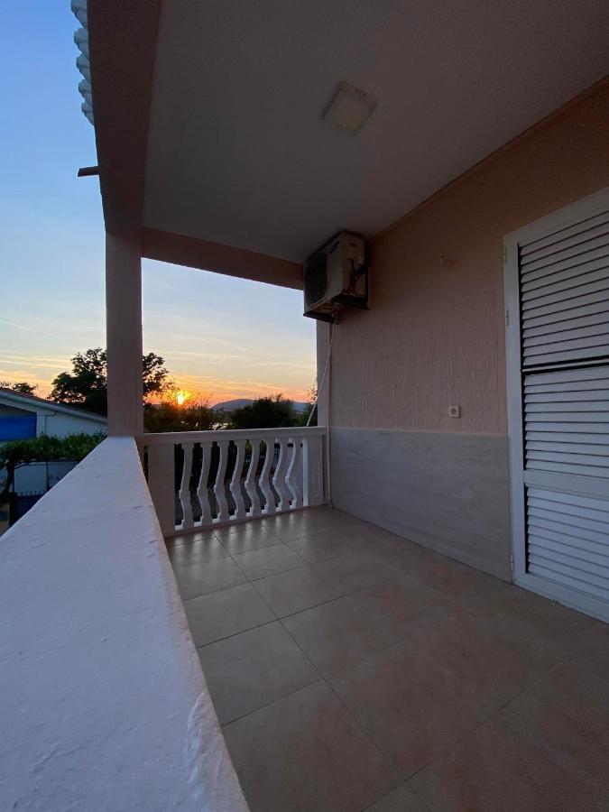 Appartamento Curani House Ulcinj Esterno foto