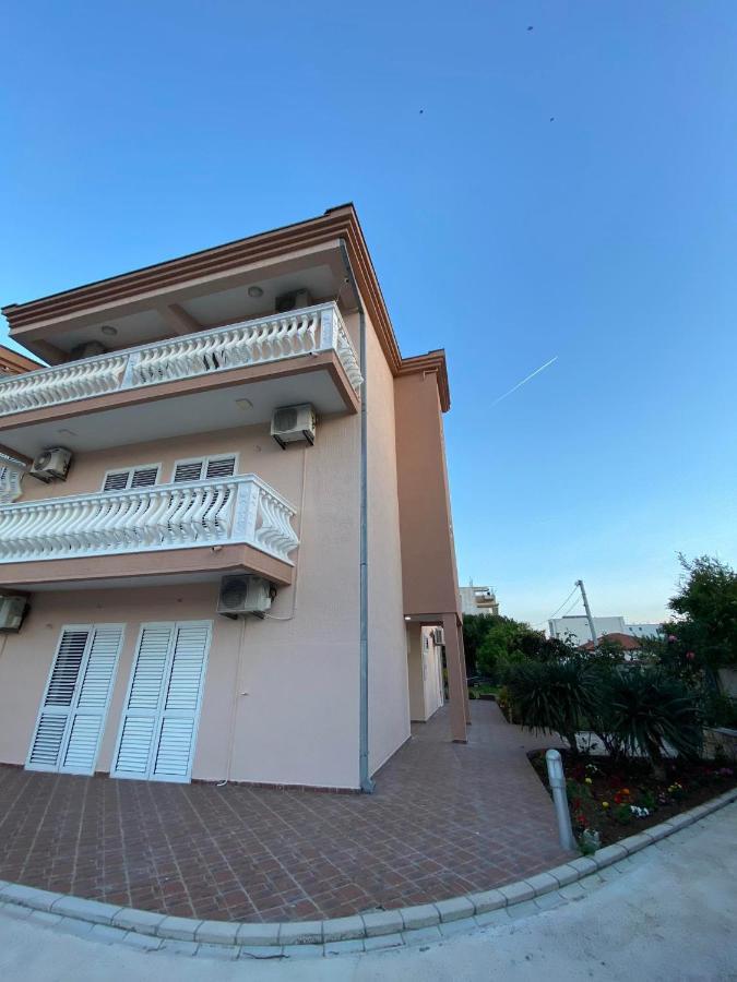 Appartamento Curani House Ulcinj Esterno foto