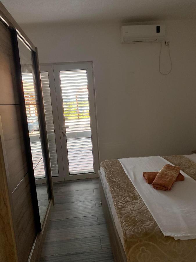 Appartamento Curani House Ulcinj Esterno foto
