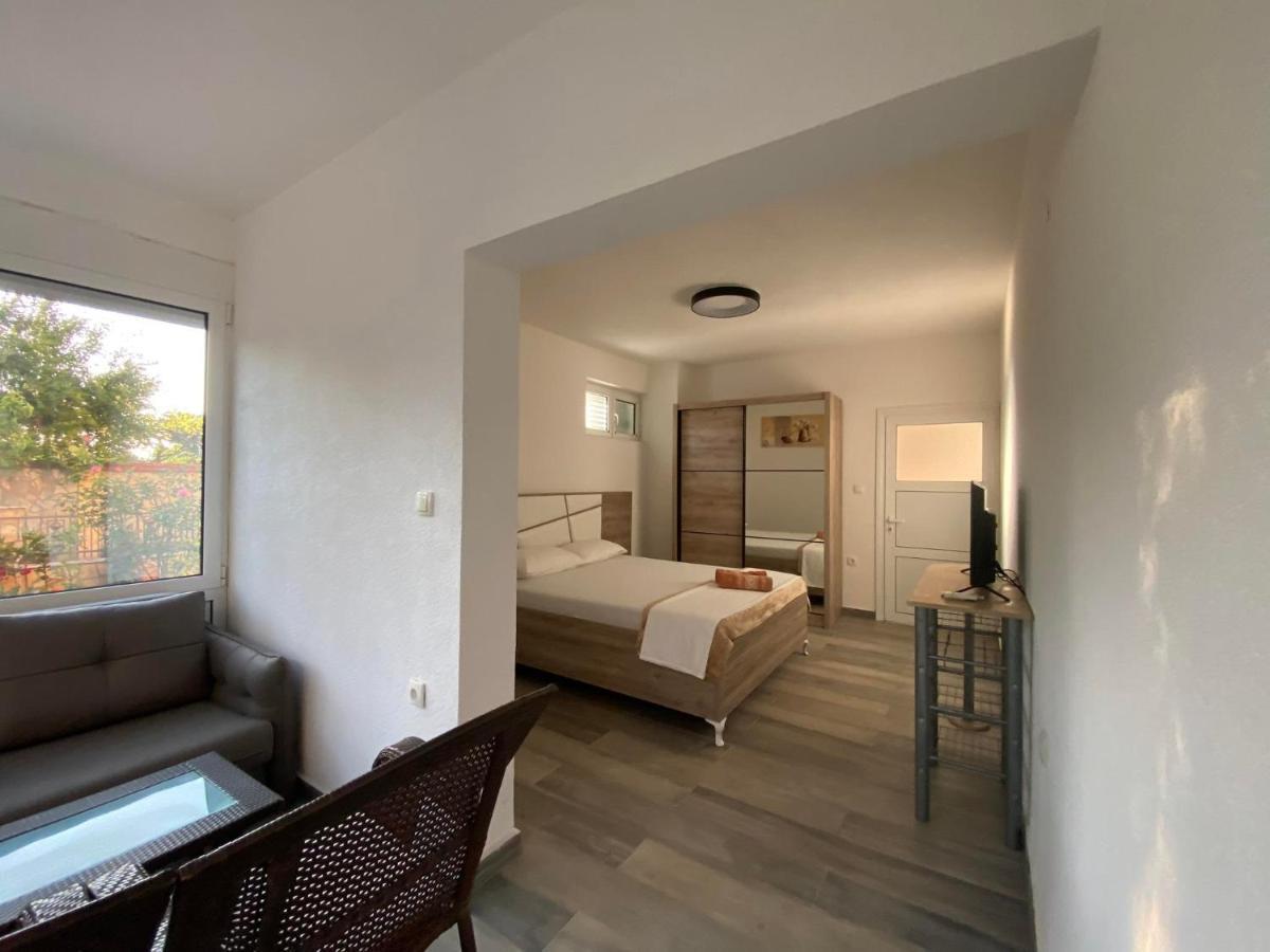 Appartamento Curani House Ulcinj Esterno foto