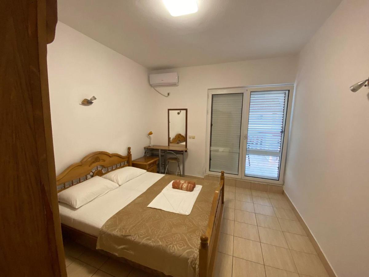 Appartamento Curani House Ulcinj Esterno foto